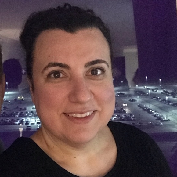 Meet your Posher, Nancy - Picture 1 of 1